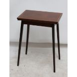 An Edwardian mahogany and satinwood rectangular foldover card table of small proportions on