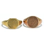 A 9ct yellow gold gentleman's signet ring, size T and a rose gold example, size P1/2, approx 12.