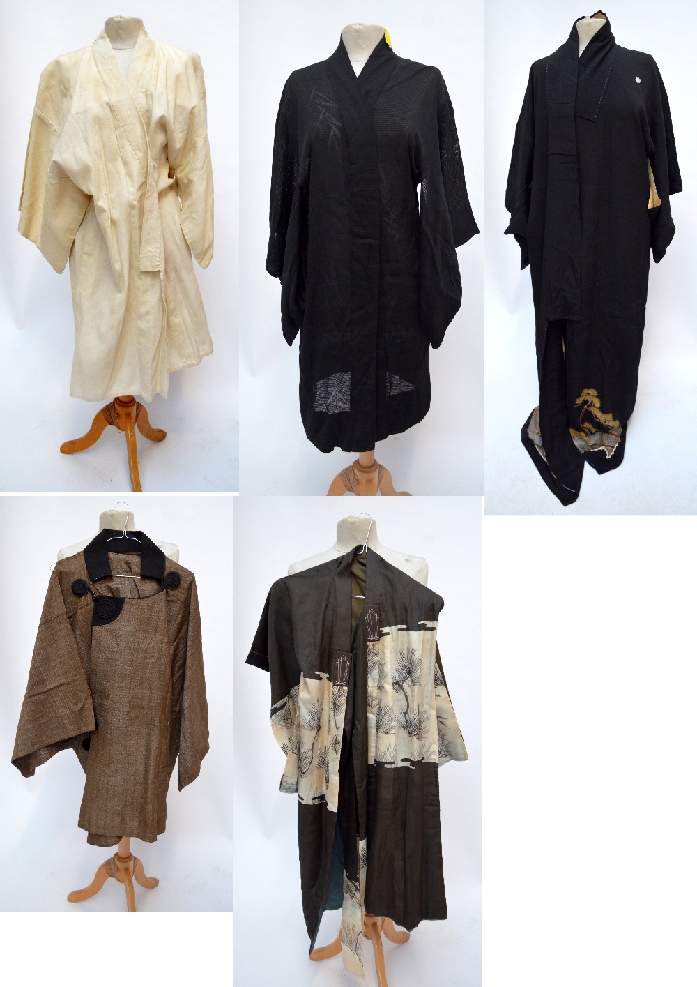 Five Japanese garments including a haori, kimono, etc (5).