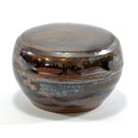 SVEND BAYER (born 1946) for Wenford Bridge Pottery; a small circular stoneware box and cover,