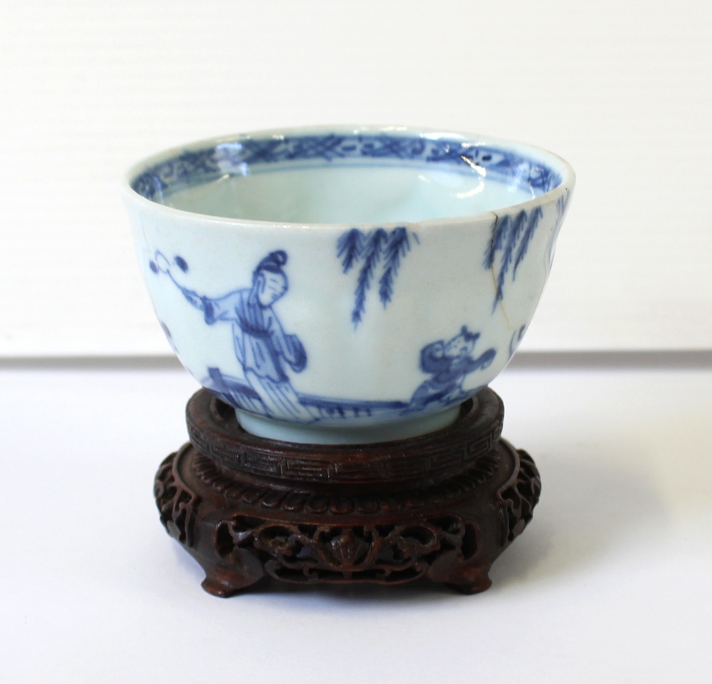 An early Chinese miniature blue and white bowl with footed rim,