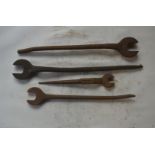Four Podger spanners, length of longest approx. 19" (4).