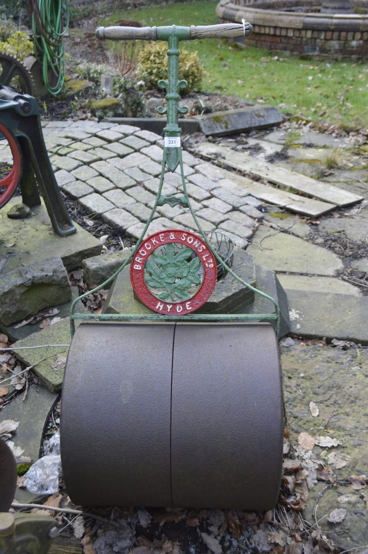 A Victorian roller by Brooke & Sons Ltd. Hyde, width of roller approx. 21 1/2".