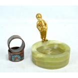 An Art Deco green onyx circular pin dish/ashtray with mounted gilt metal figure, diameter 12cm,