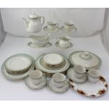 A Royal Doulton 'Berkshire' pattern six-setting dinner and tea service.