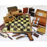 A collectors' lot to include a quantity of folding pocket knives,