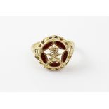 An yellow metal gentlemen's dress ring marked 750,