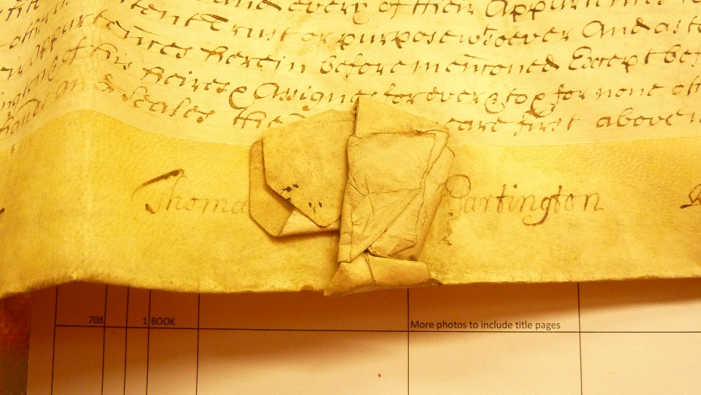 An interesting group of 17th century and later indentures and leases on vellum and parchment - Bild 9 aus 18