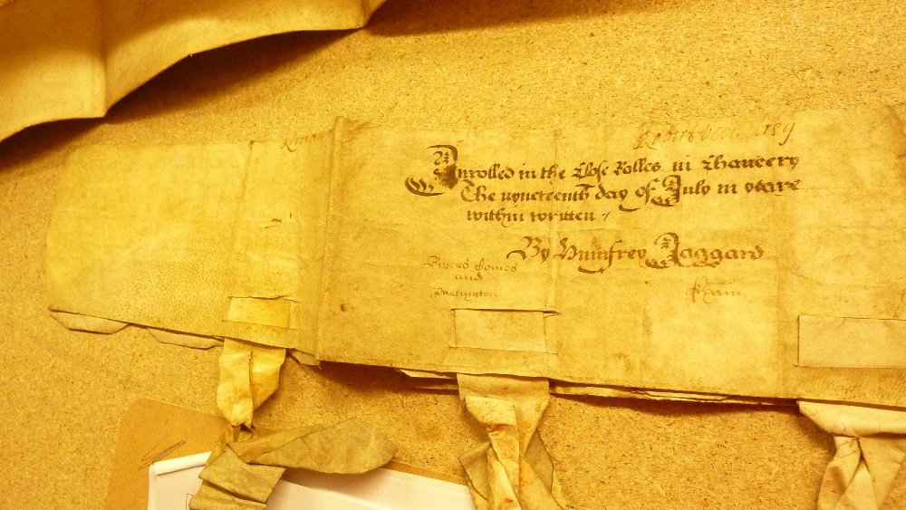 An interesting group of 17th century and later indentures and leases on vellum and parchment - Bild 17 aus 18