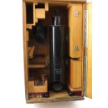 An Ernst Leitz Wetzlar no.1483 refractometer in wooden case with liquid slides etc, height 49cm.