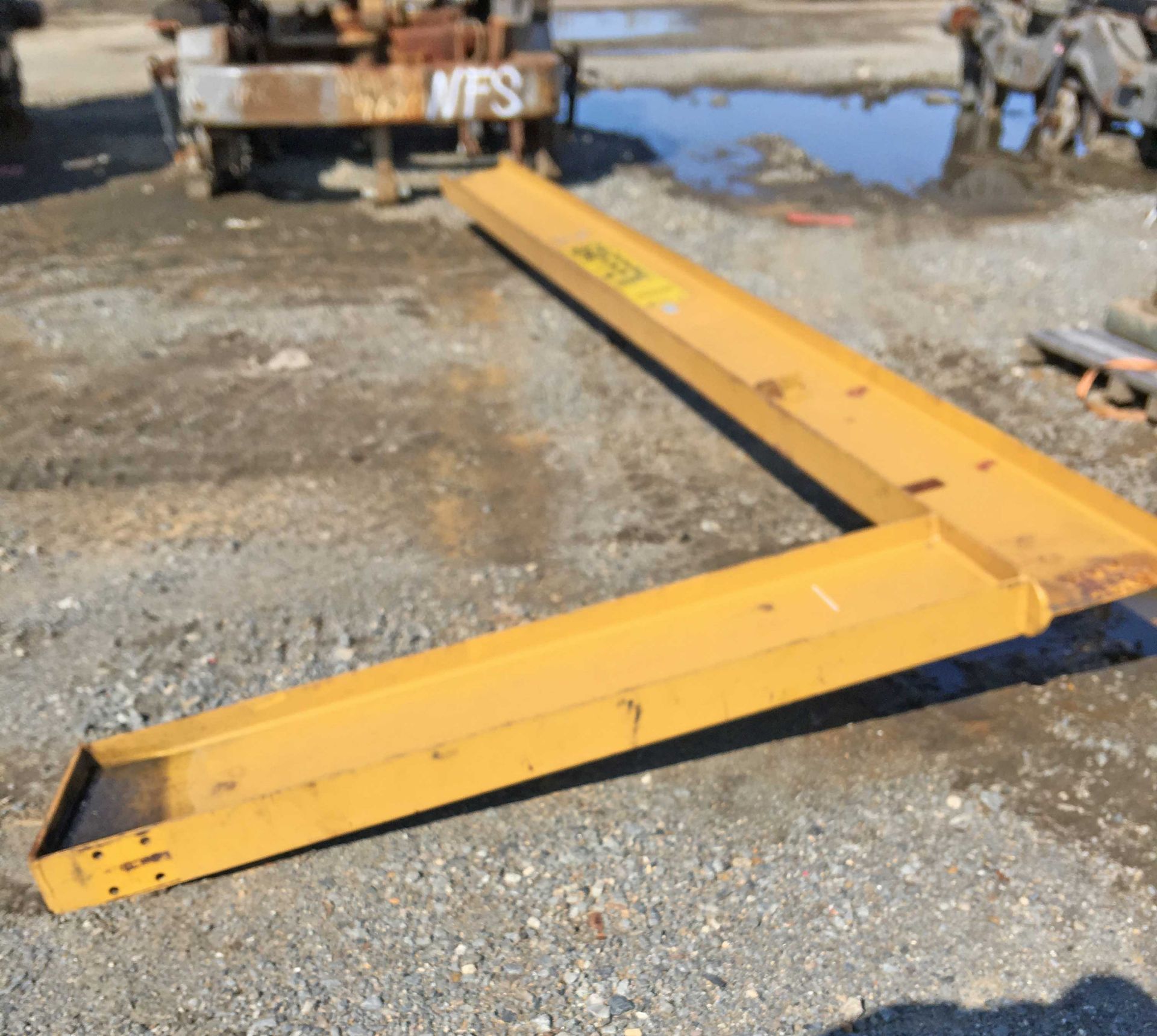 1 TON JIG CRANE BOOM. SERIAL# N/A