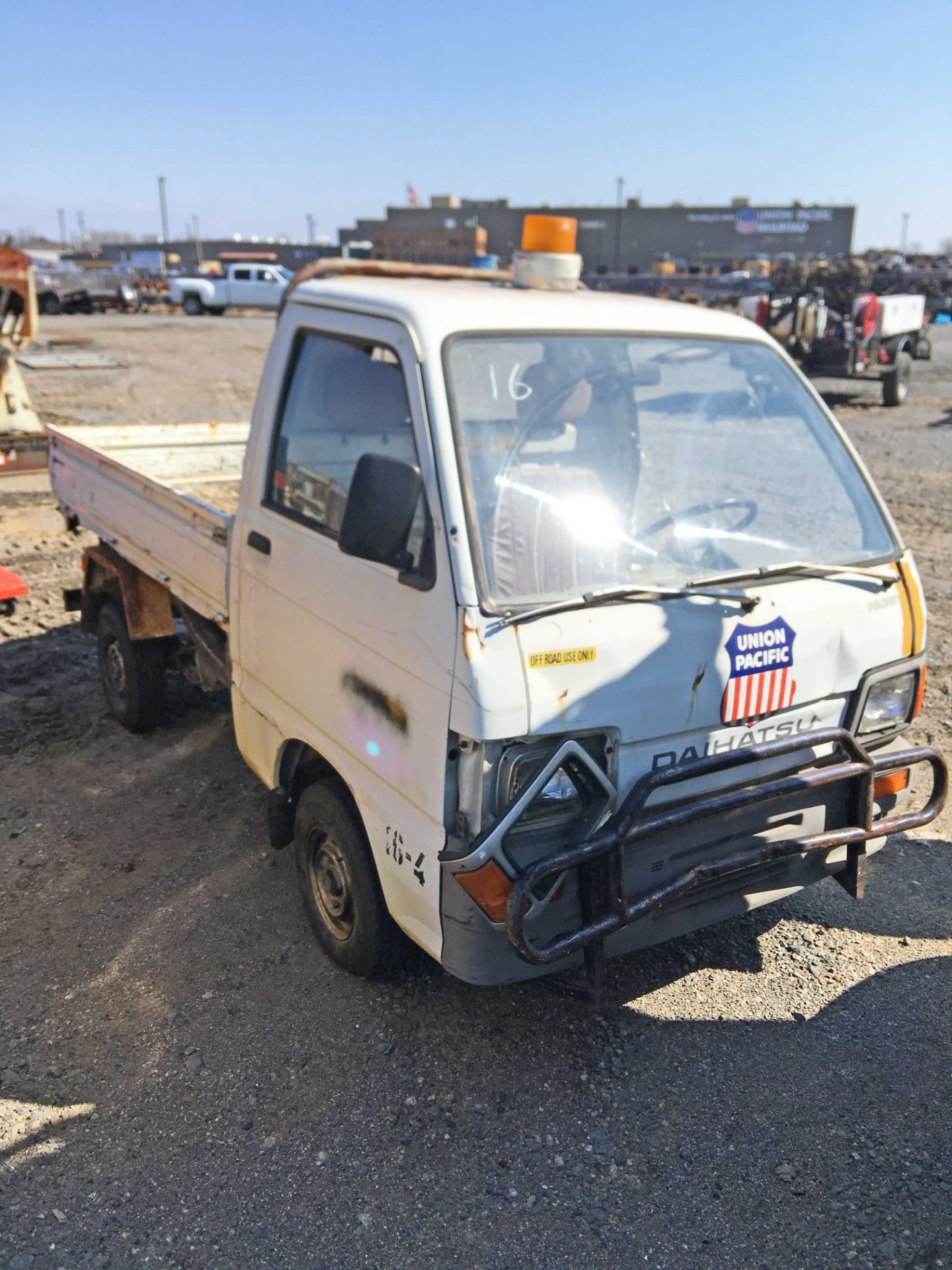 DAIHATSU UTILITY VEHICLE. SERIAL# DA000S8000301302