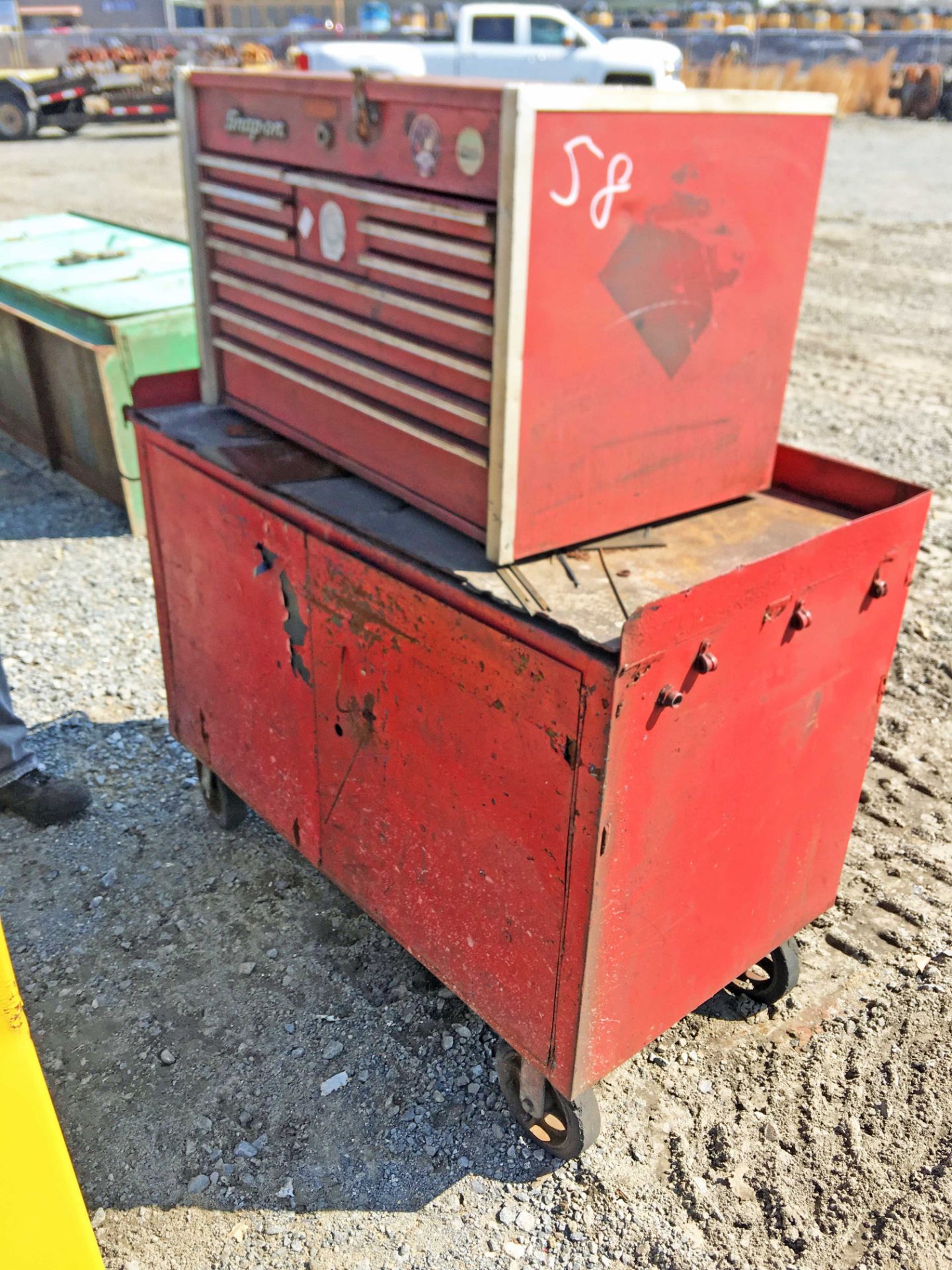 SNAP ON TOOL BOX