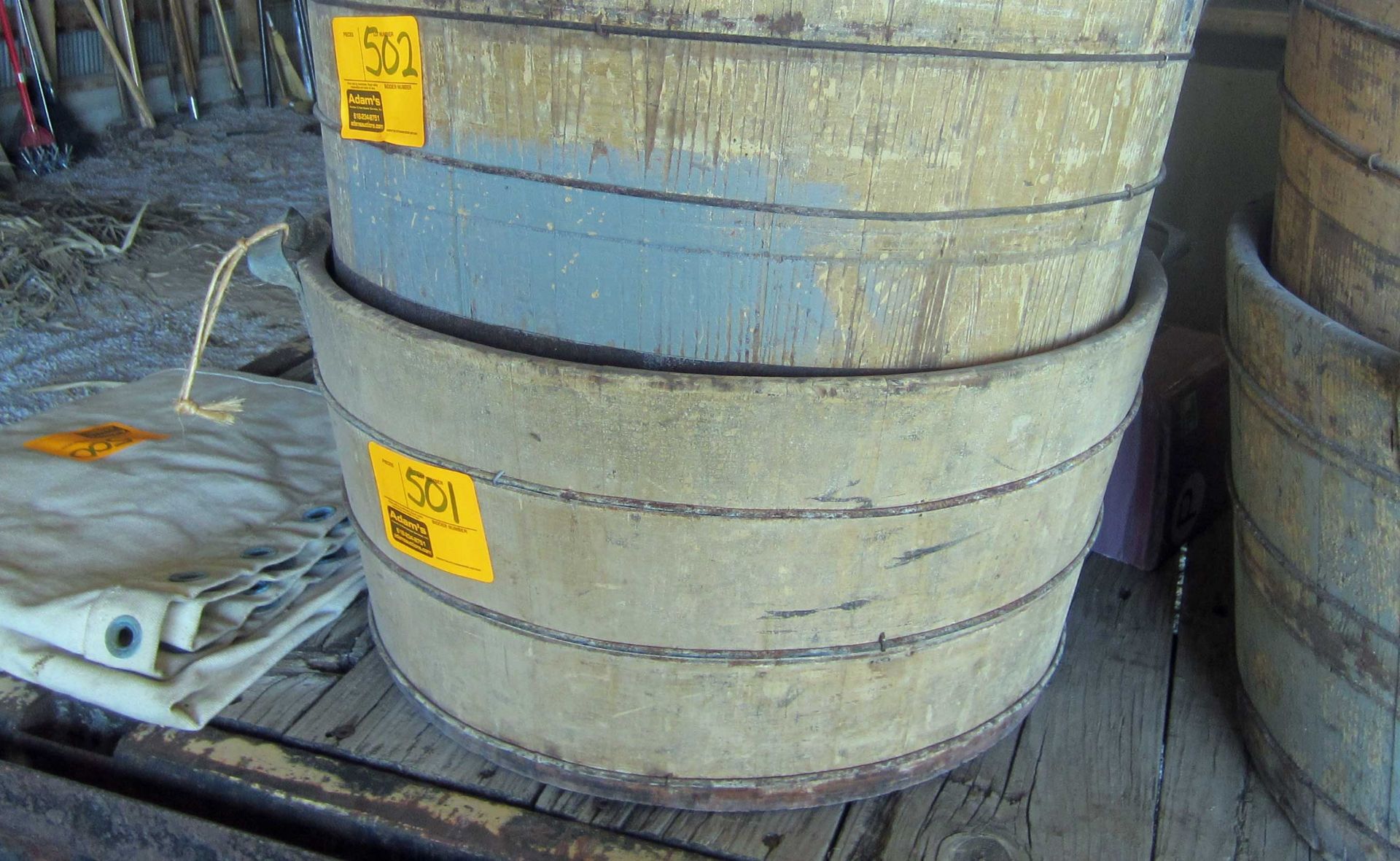 Wooden Wash Tub with Galvanized Handles