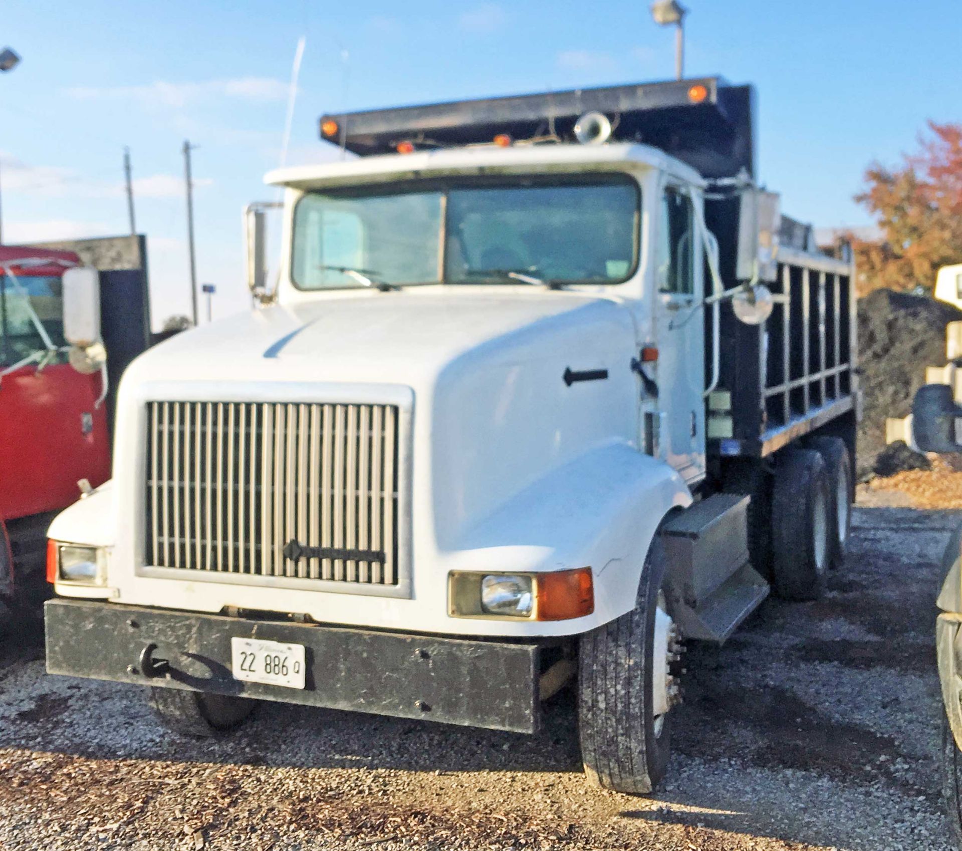 1994 International Dump Truck. 796,875 miles. Vin# 2HSFMAHR6RC092901