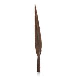 POINTE DE LANCE CELTE. CIRCA 200 - 100 AV. J.-C. - A TALL CELTIC IRON SPEARHEAD [...]