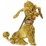 Gold-Brosche "Pudel"Gelbgold 750. 3 8/8-Diamanten auf rhodiniertem Halsband. Länge 2.8 cm. 9.5 g.