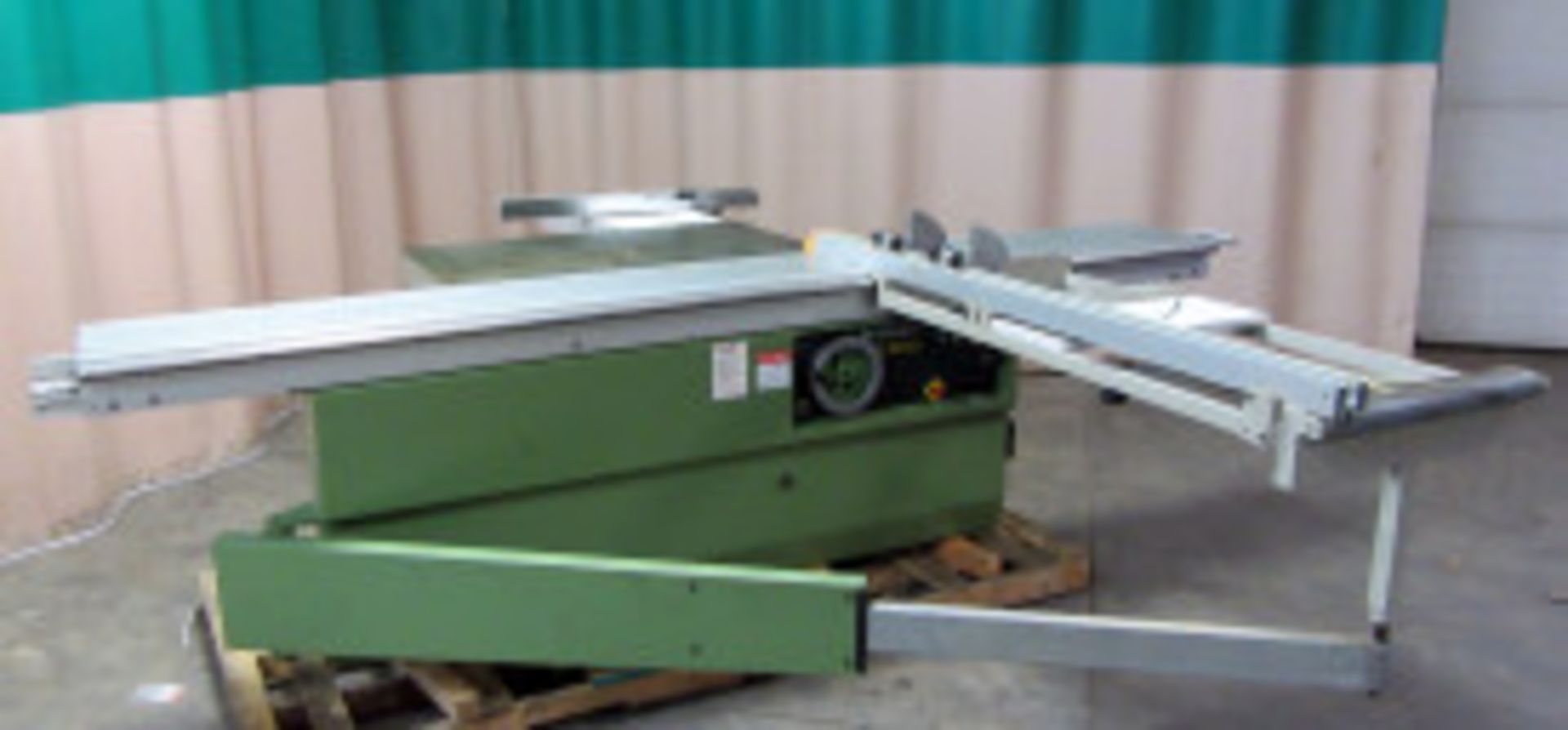 (8153) Griggio Model SC-3000 sliding table saw - Image 2 of 10