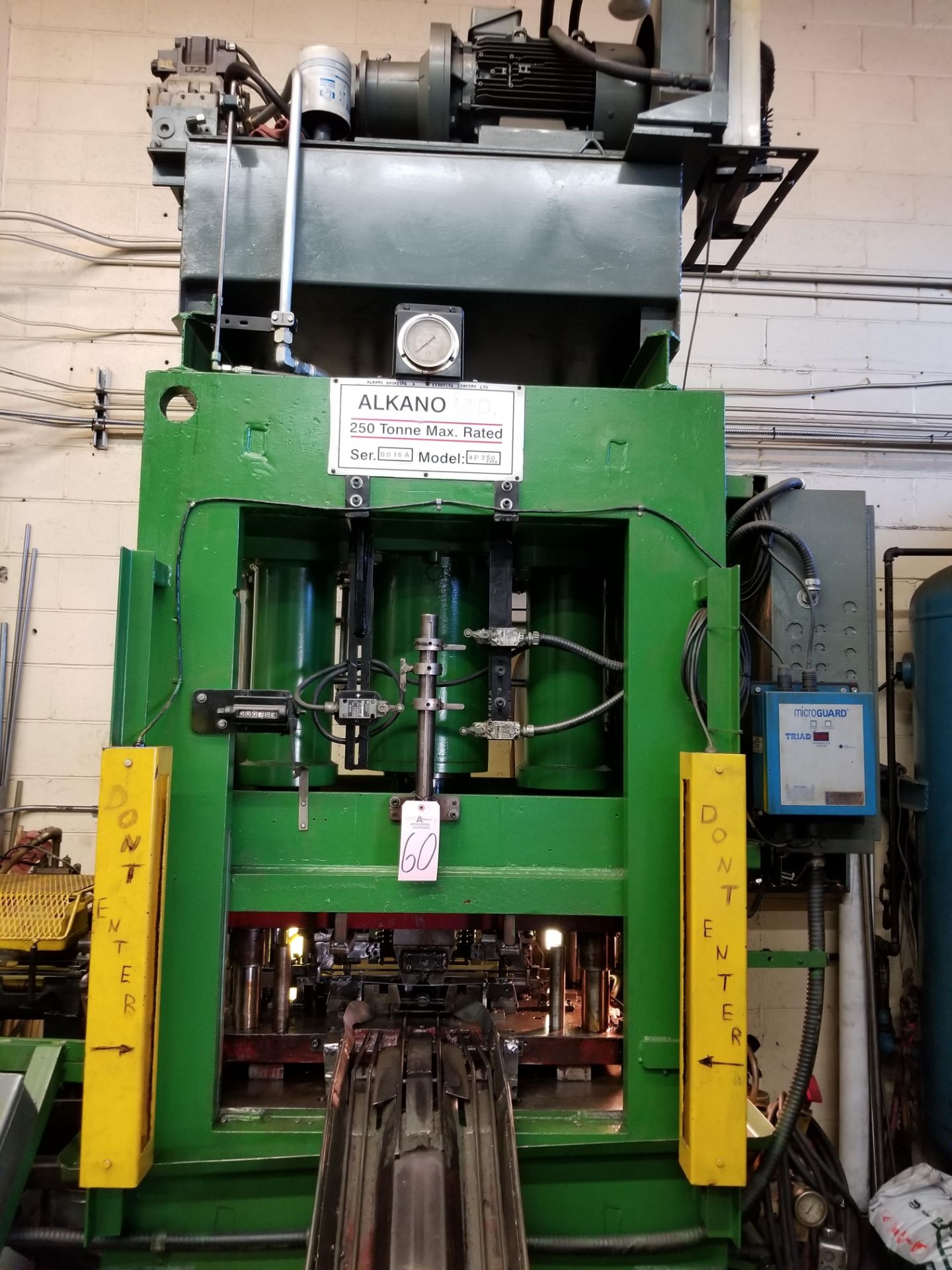 Alkano 250 ton 4 Post straight side Hydraulic Press ser#0015A, model 4P 250/2000 - Image 2 of 3