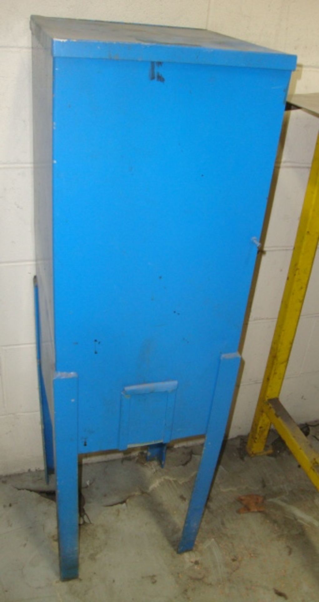Floor Dry Gravity Feed Hopper, approx. 12" x 42" tall