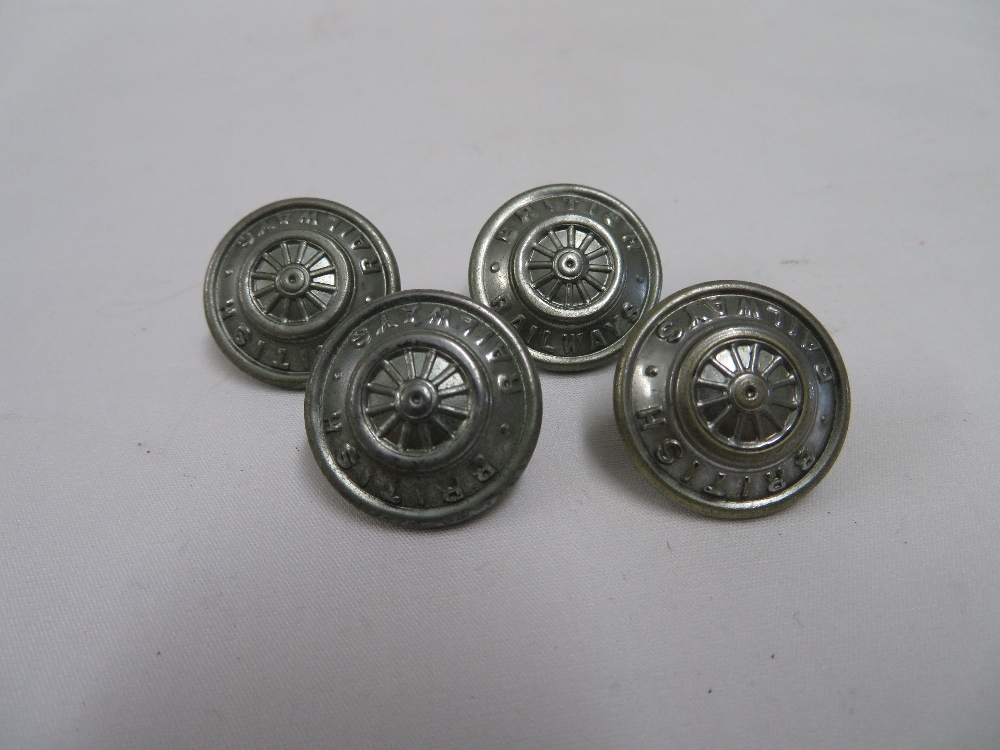 Box containing British rails and original cap badges and buttons - Image 6 of 7