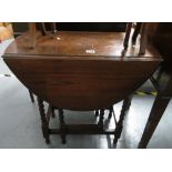 Small drop leaf table