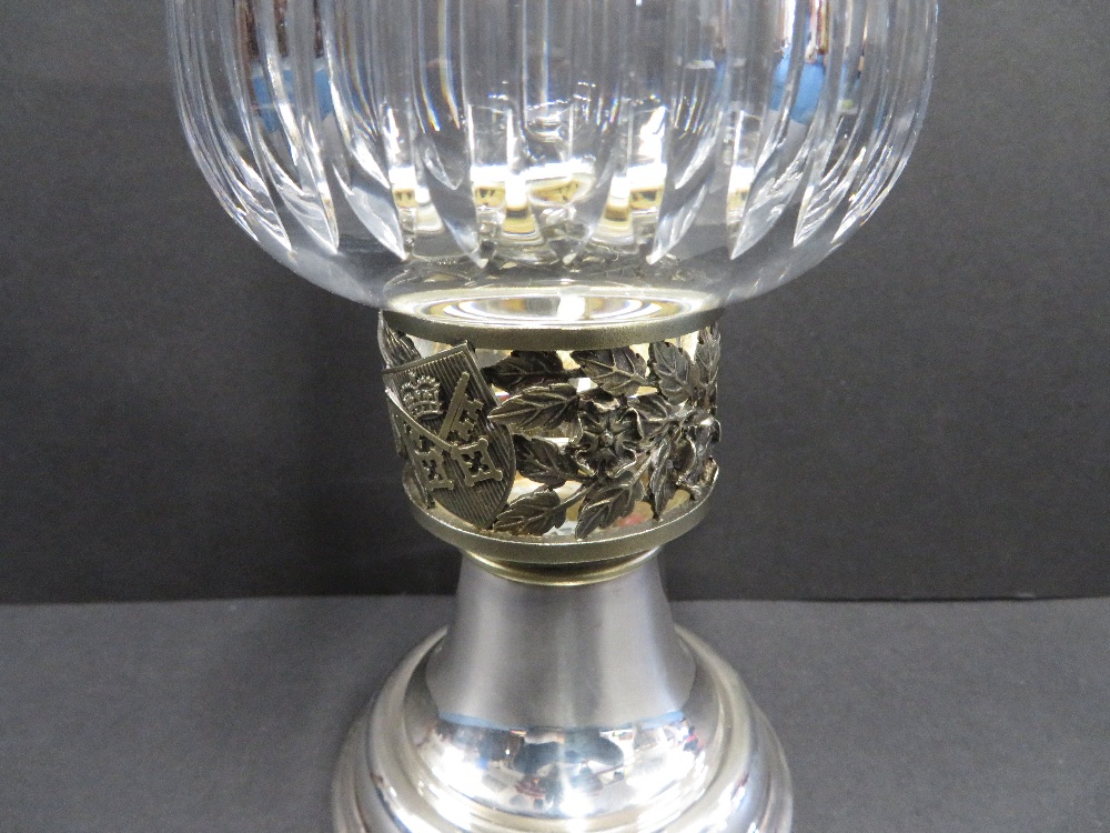 York minster candle lamp slight crack to base of glass not visable when in place orignal cost £445 - Image 2 of 4