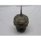 Chinese silver bowl on stand - 366 grams