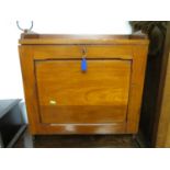 Pigeon hole writing desk with lock