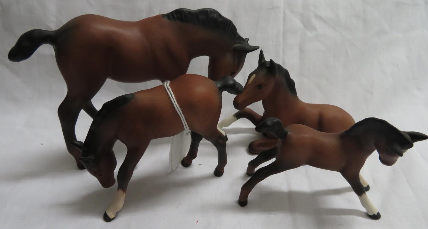 4x Royal Doulton matt finish foals