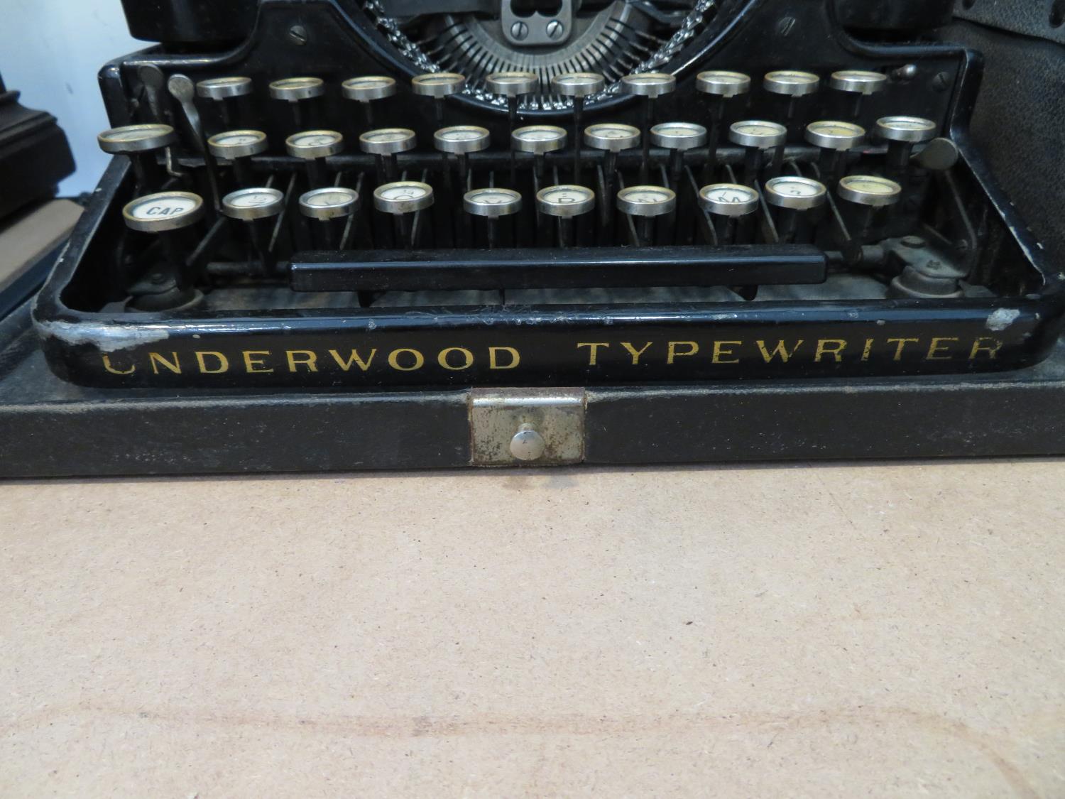 Underwood typewriter - Image 4 of 4