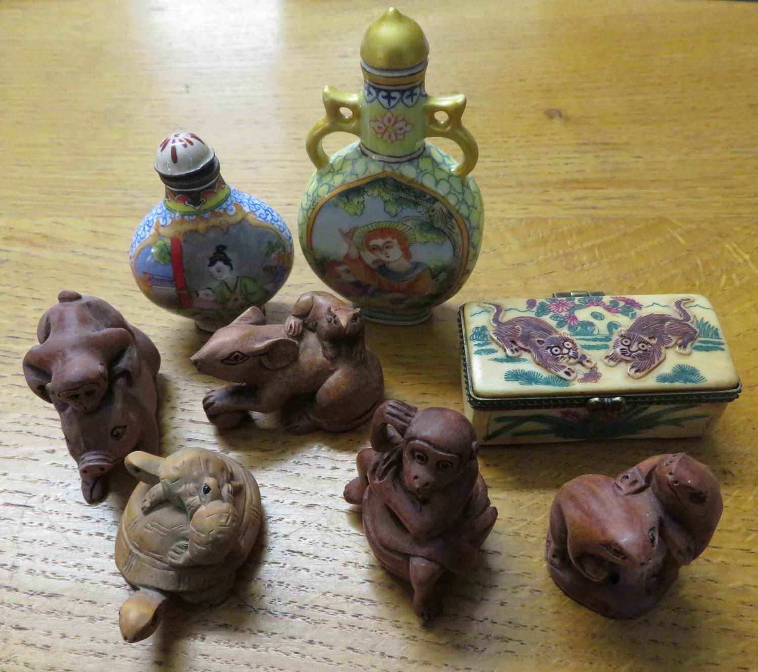 5x Japanese Netski, 2 snuff jars and a small bone box - Image 3 of 5