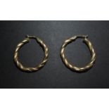 9ct HM Ltd London 1963 2g matt/shiny hoop earrings