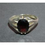 925 silver Sheffield 1993 FF Ltd 4.176g size 23 oval garnet