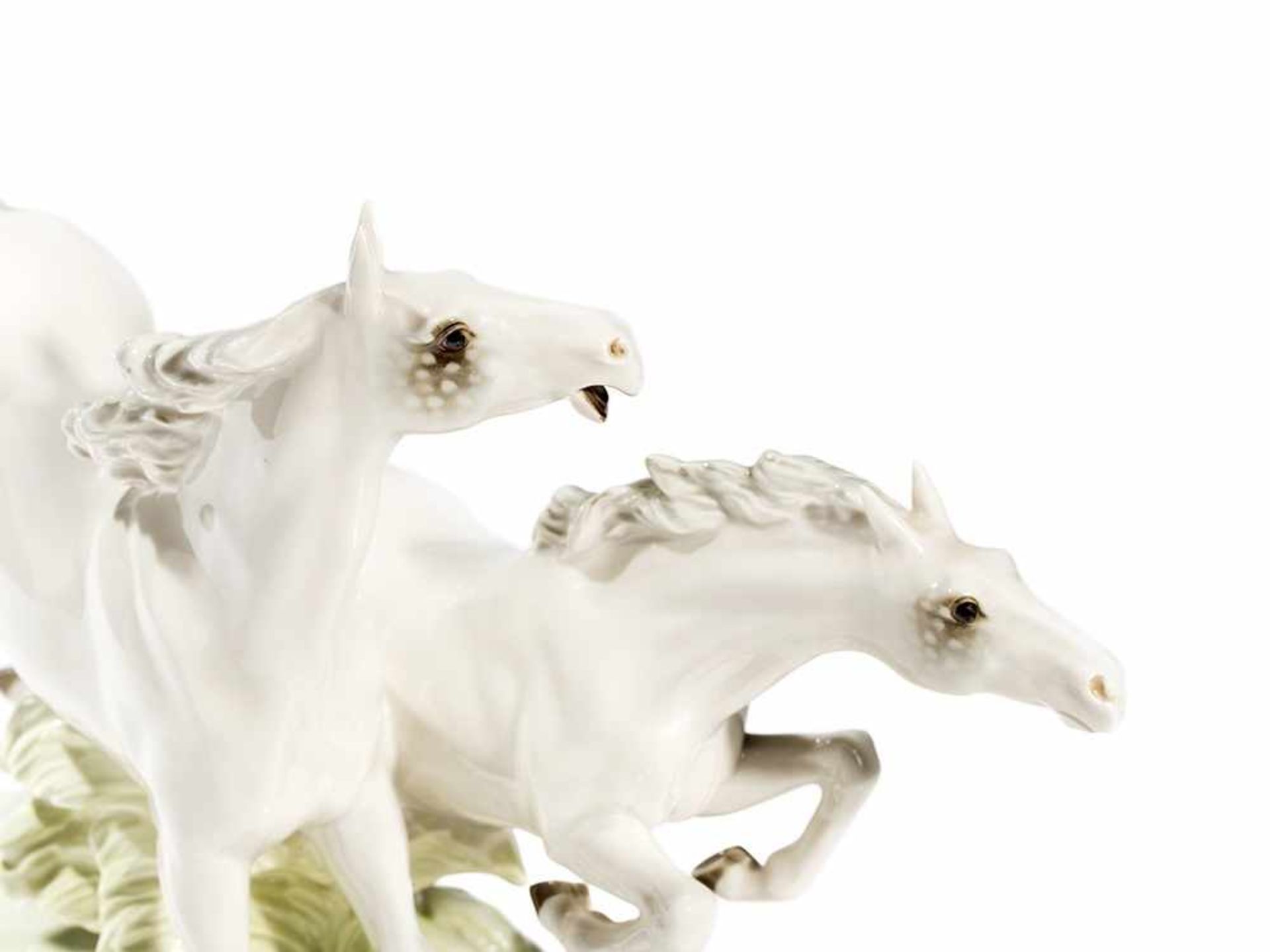 Porcelain Group of Horses, ‘Liberty‘, 1970-85 Porcelain with polychrome underglaze painting Germany, - Bild 2 aus 9