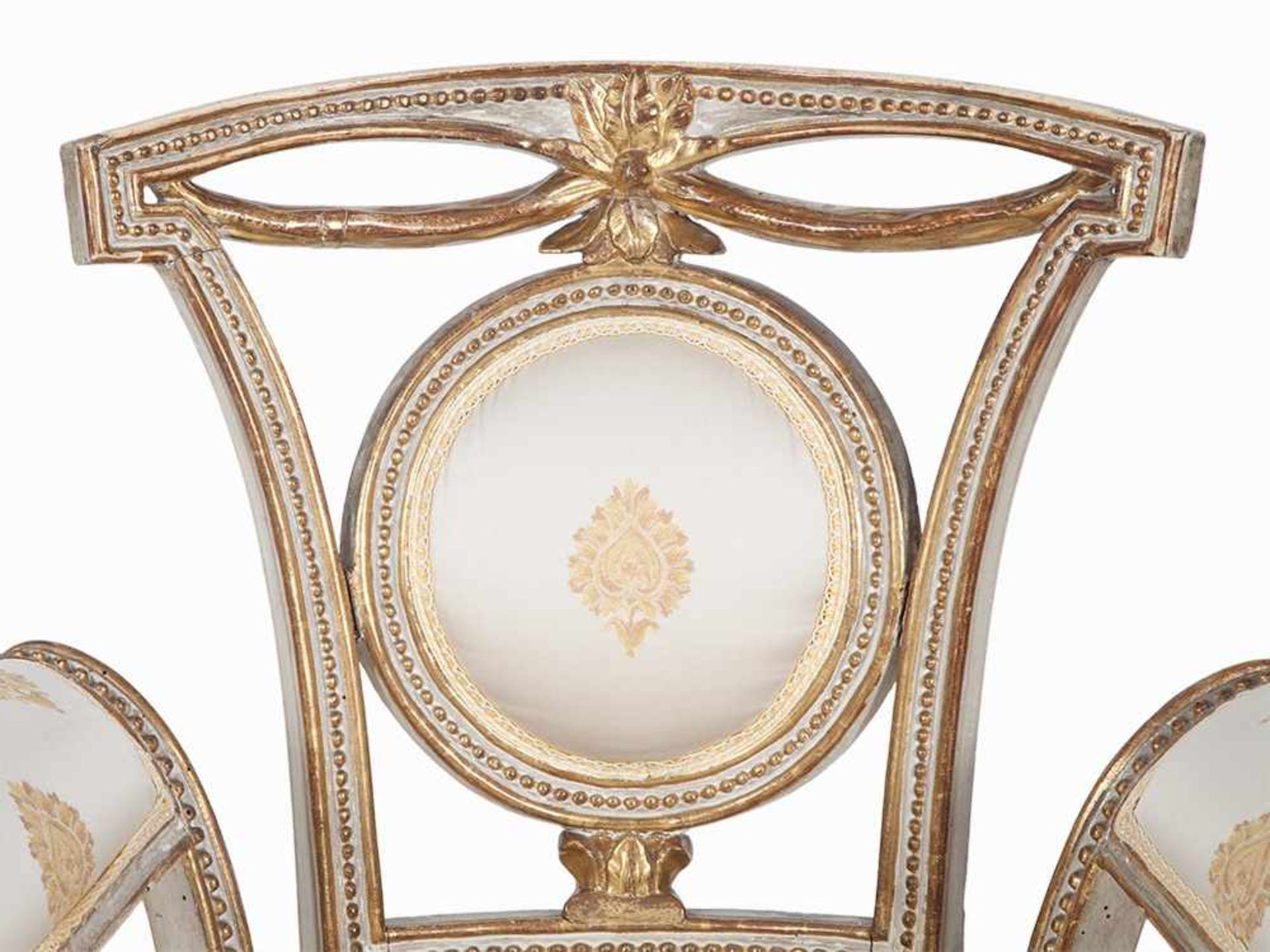 Pair of Armchairs, Lucca, around 1790 Solid wood, carved, white painted and partial gold-plated, - Bild 4 aus 10