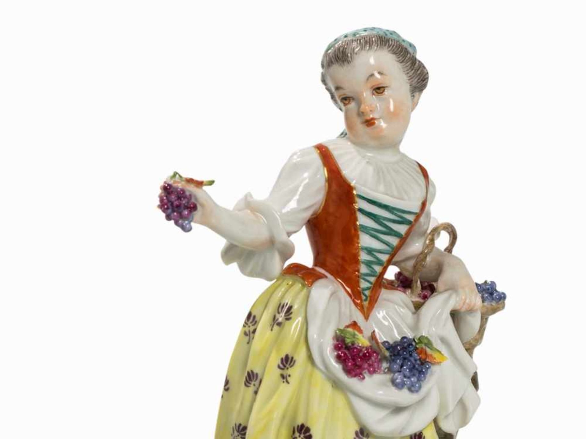 Meissen, Vintner Girl and Vintner Boy, 1960 Porcelain, polychrome painted, parcel-gilt Porcelain - Bild 3 aus 6