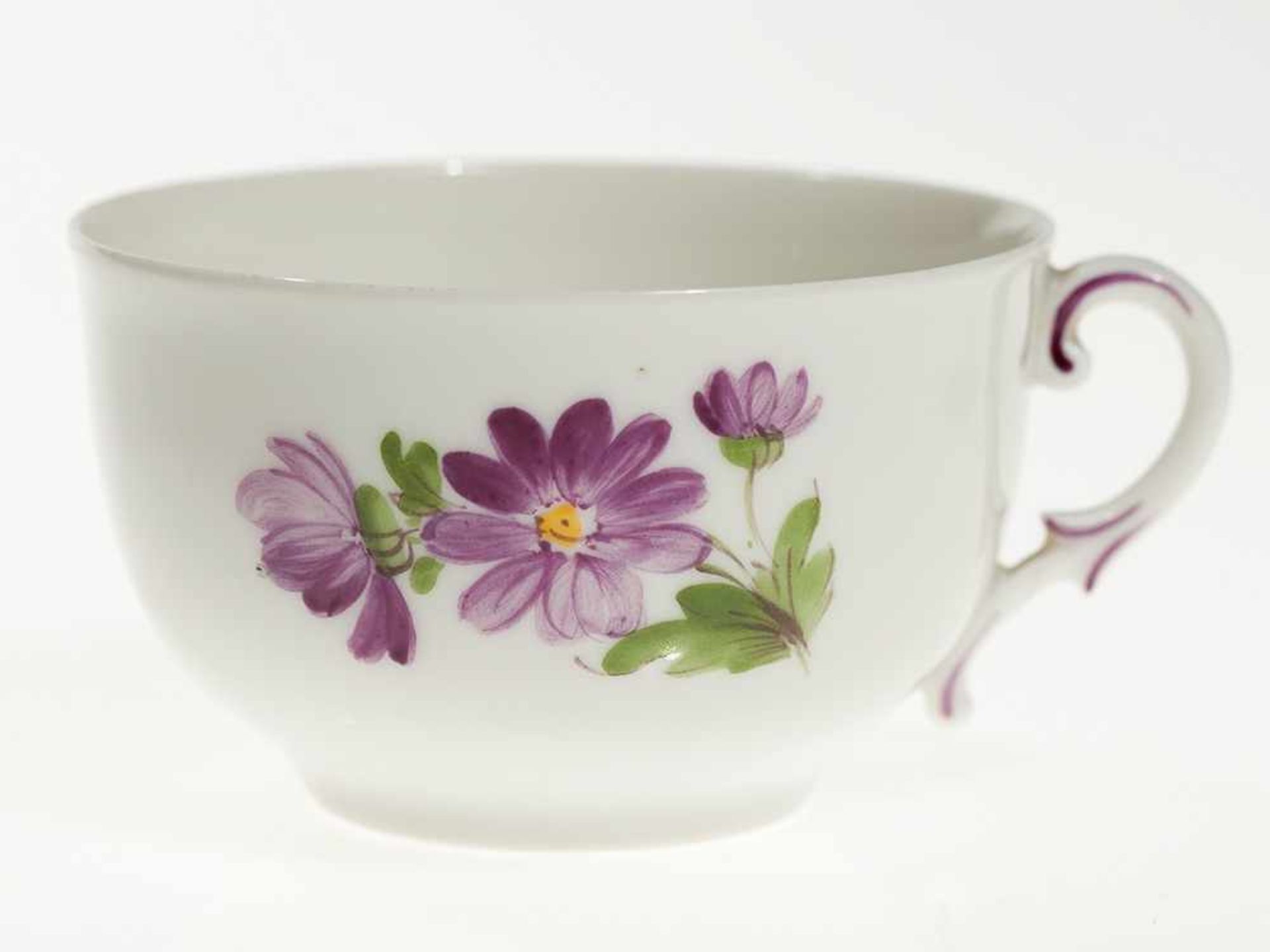 Pair of Ornamental Cups with Floral Decor, Nymphenburg, 20th C Porcelain manufactory Nymphenburg - Bild 16 aus 16