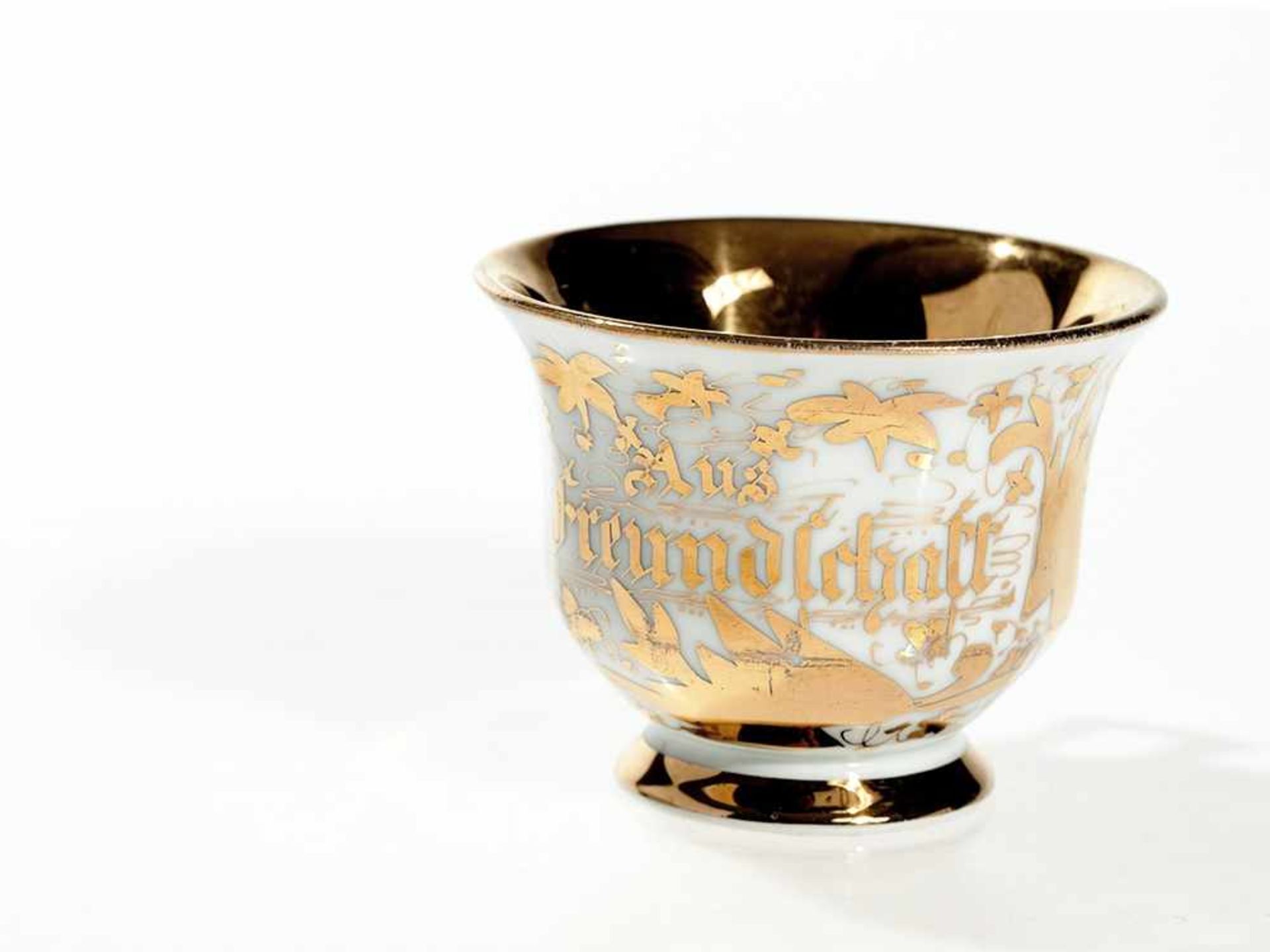 Porcelain Service ‘Remembrance, Memory, Friendship’, 1900-20 Porcelain, gold staffage Germany, - Bild 10 aus 25