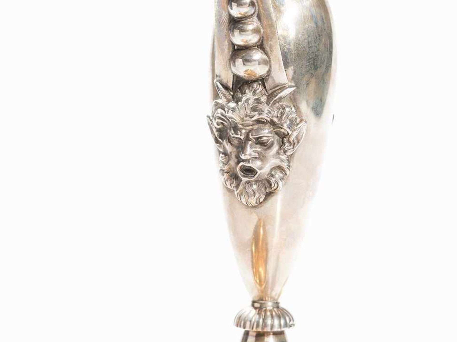 Real Fábrica de Platería Martínez, Silver Salt Cellar, c. 1828 Silver, cast and chiseled, with - Bild 9 aus 12