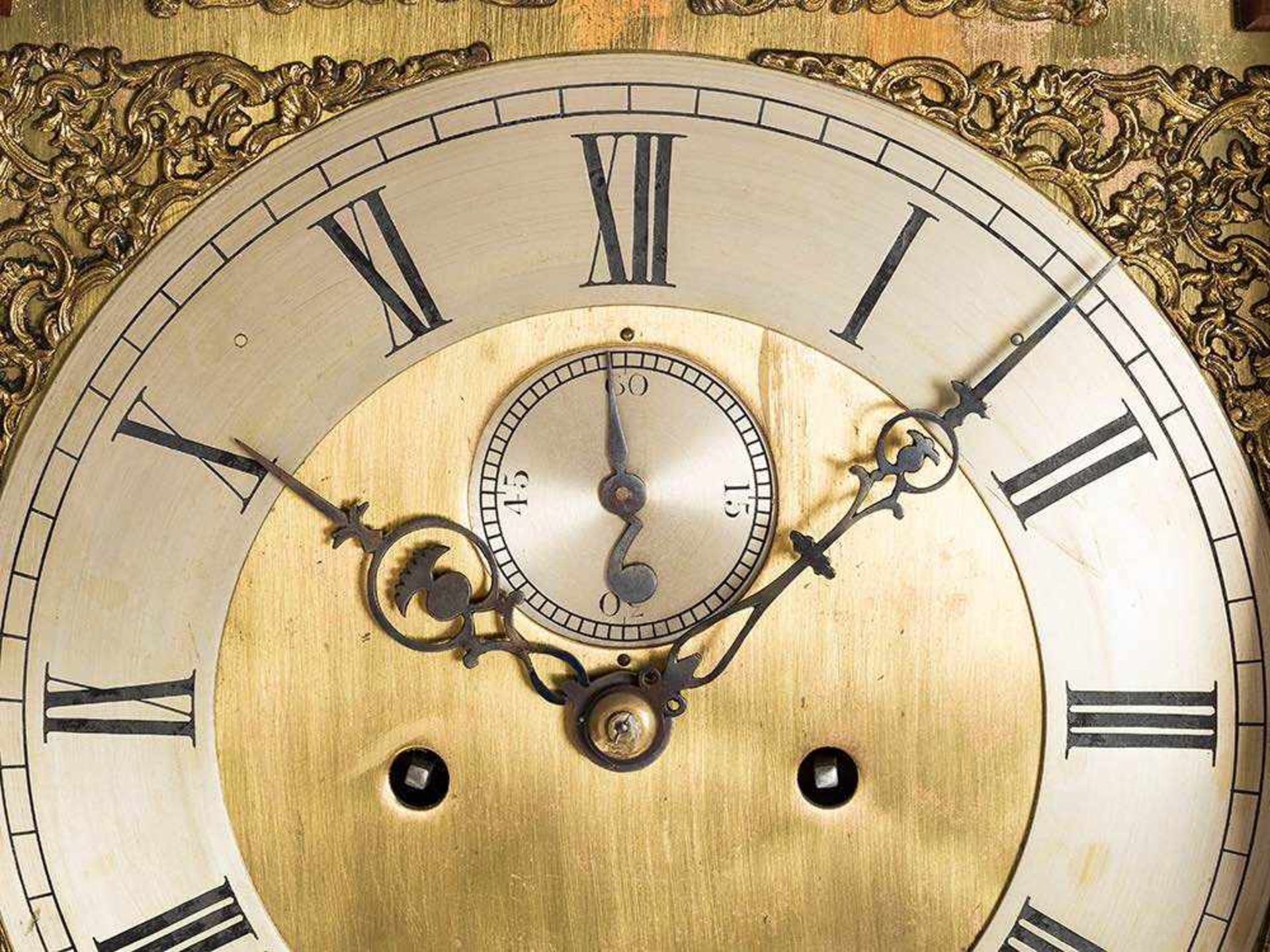 English Long Case Clock, Hour Strike & Small Second, 19th C. Mahogany veneer, brass, various metals, - Bild 8 aus 12