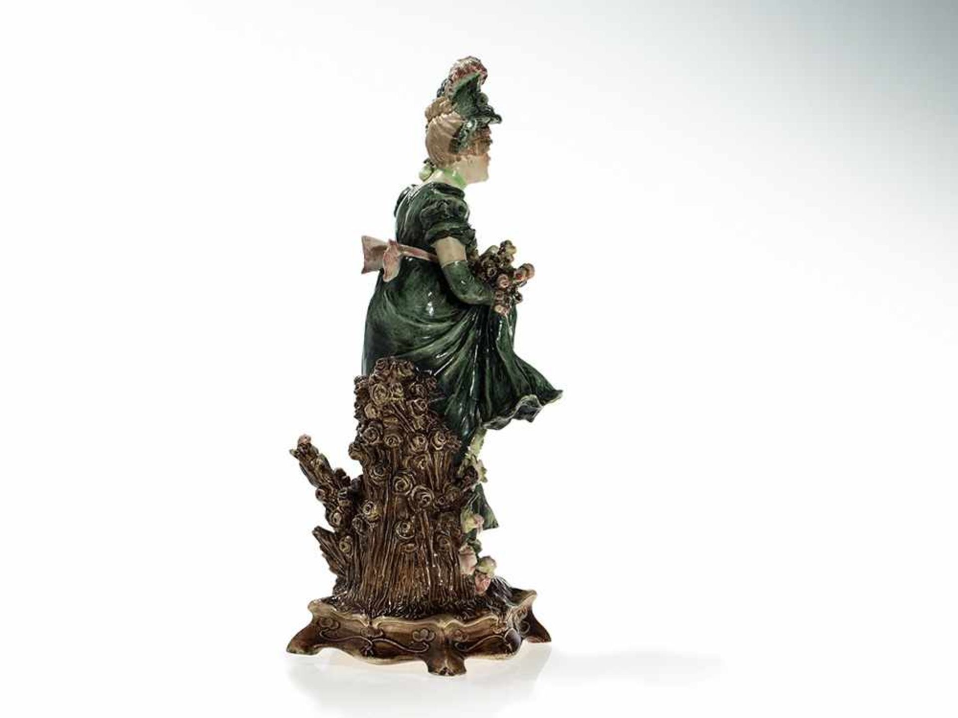 Two Art Nouveau Majolica Figures ‘Lady and Gentleman’, 1910/20 Hand-painted majolica with delicate - Bild 15 aus 16