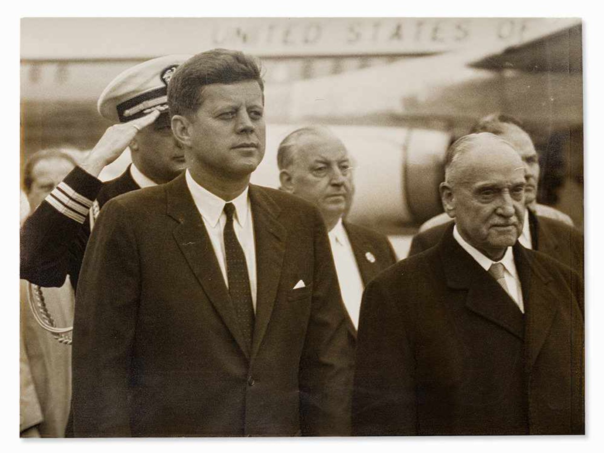 Alfred Kucera, Silbergelatineabzug, John F. Kennedy, Wien, 1961 Vintage Silbergelatineabzug. Wien,