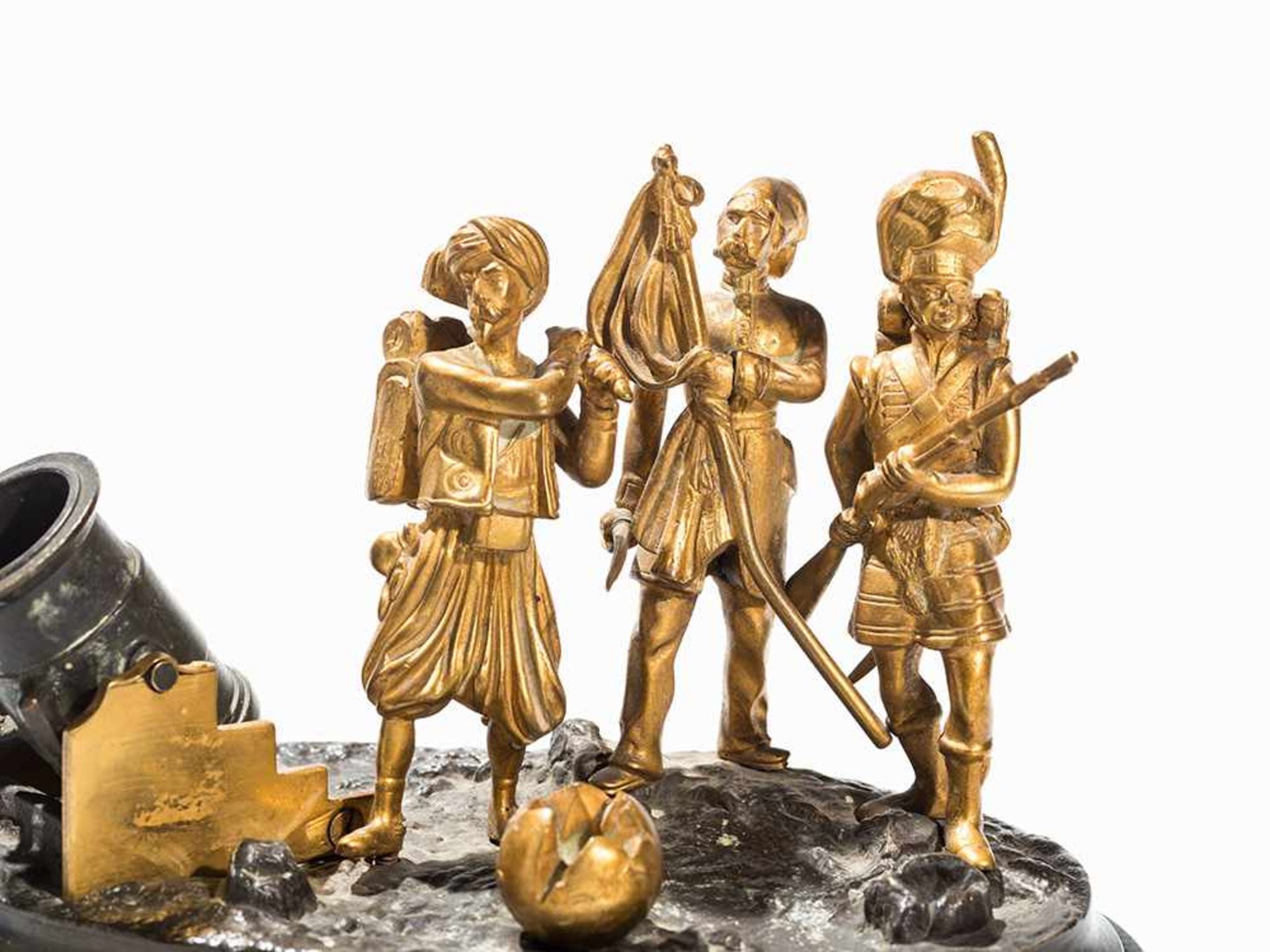 Militärische Figurengruppe aus Bronze, Griechenland, 19. Jh. Bronze, teils vergoldet und dunkel - Bild 2 aus 7