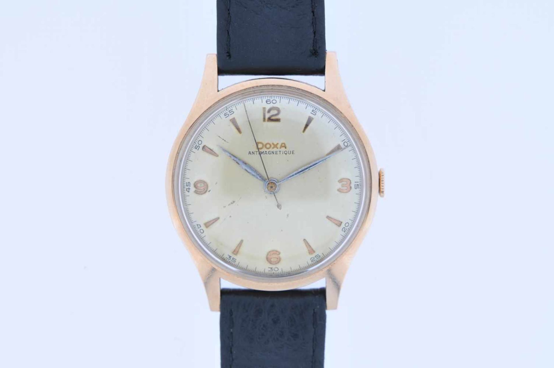 Doxa Goldene Armbanduhr, Doxa Antimagnetique, Handaufzug, Ankerwerk, Zifferblatt mit Patina, 60er - Image 2 of 5