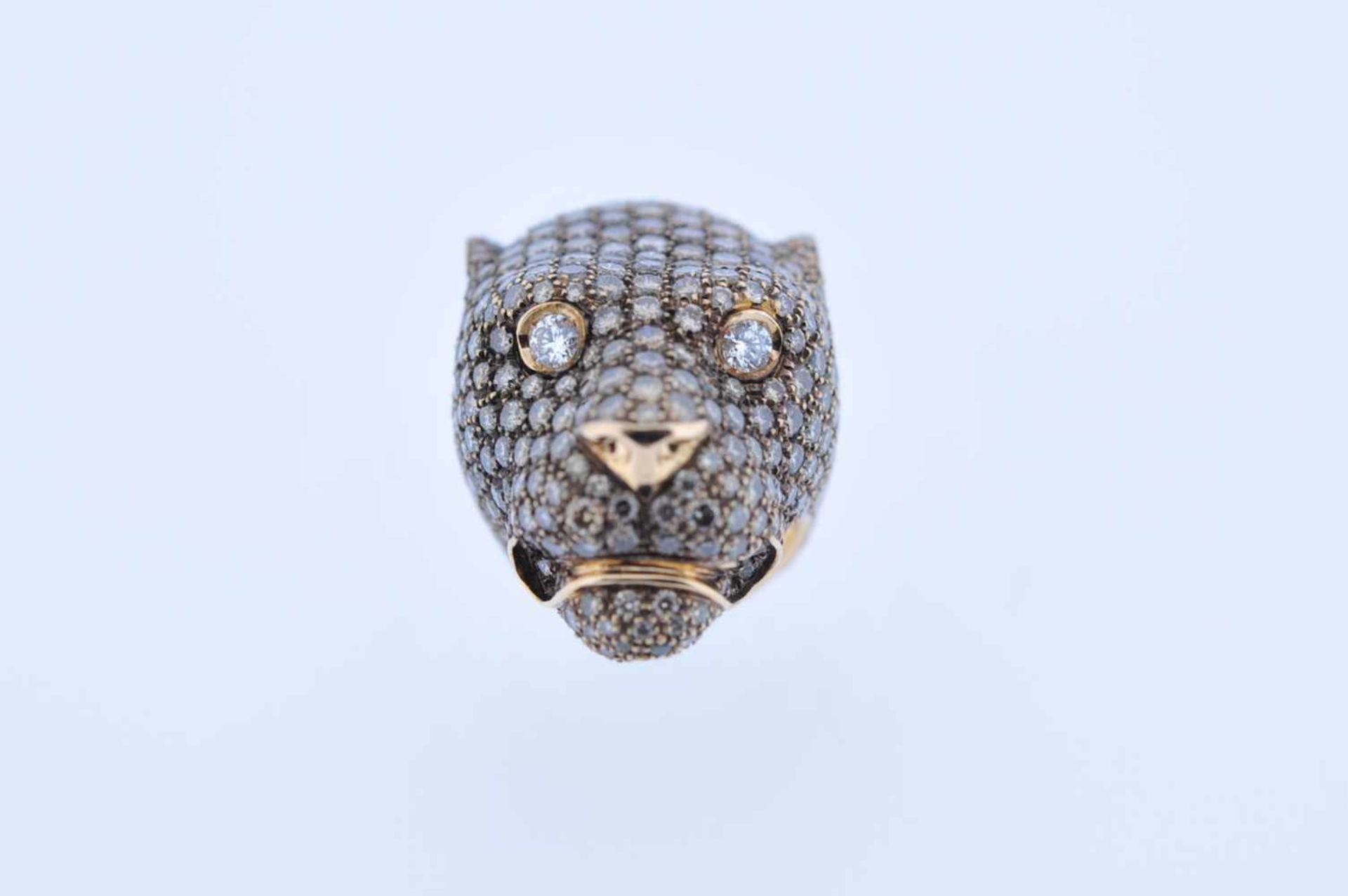 Panther Ring Rotgoldener 18 karätiger Ring mit Brillanten, zusammen 14,2 ct, Rw 54, 42,4 g. - Bild 5 aus 5