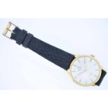 Zenith Goldene 18 karätige Vintage Armbanduhr, Handaufzug, kleine Sekunde, weißes Zifferblatt, an