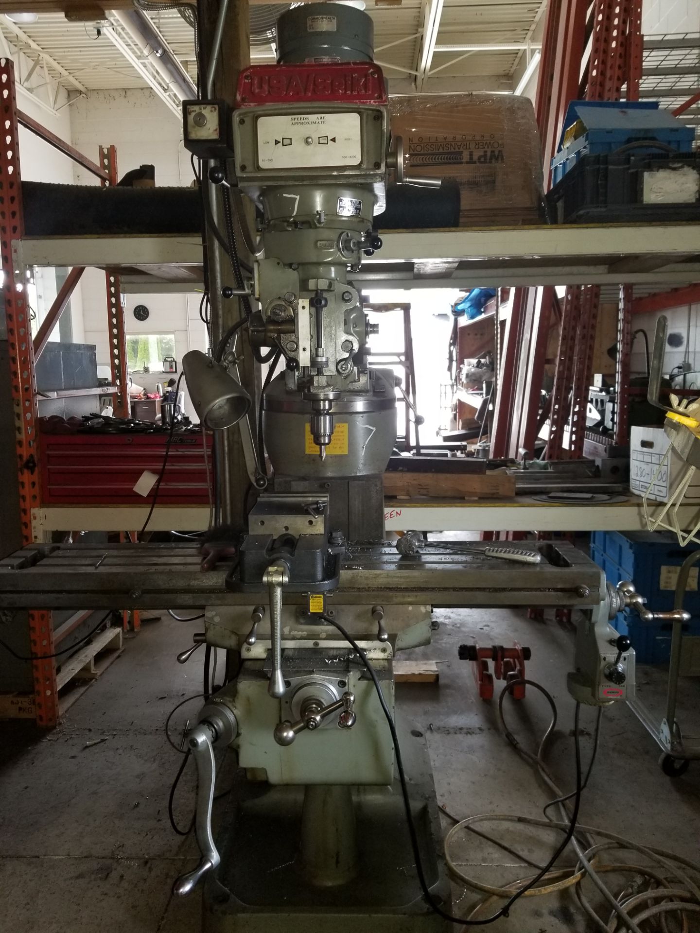 Lincoln Milling Machine with Attachments