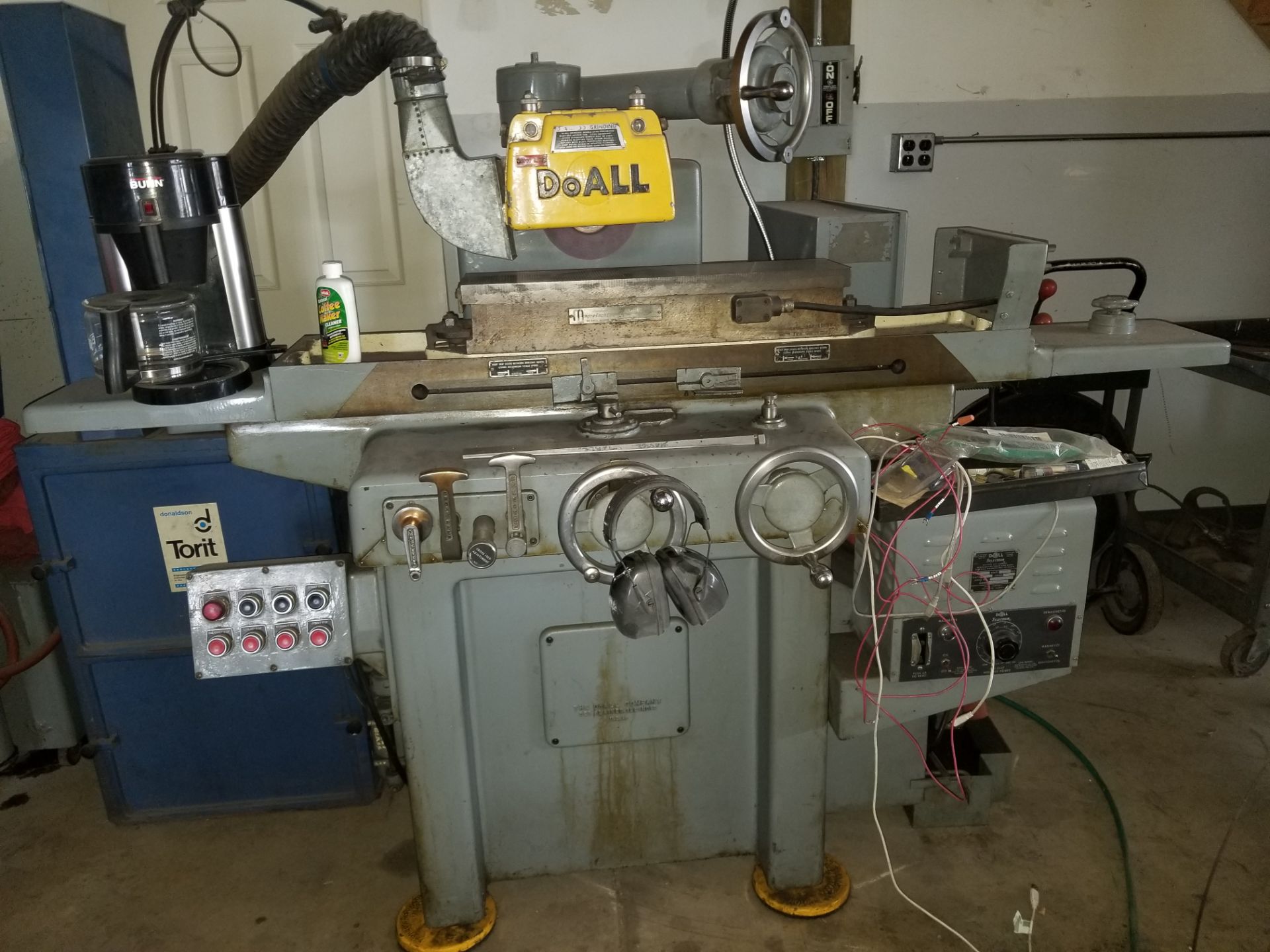 DoALL Surface Grinder with Torit System