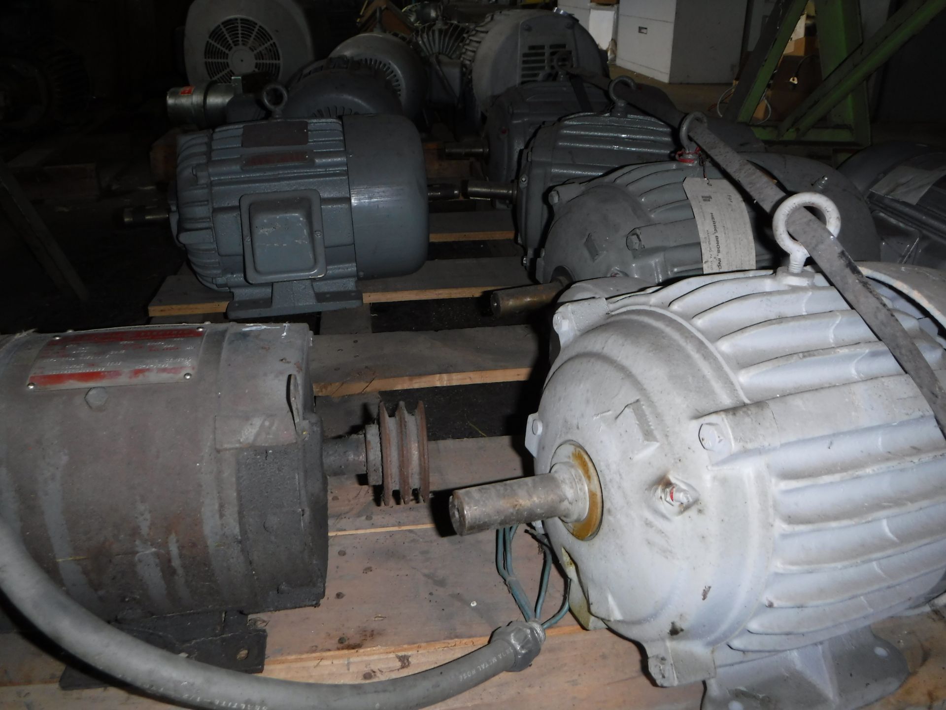 Group of 8 AC Motors